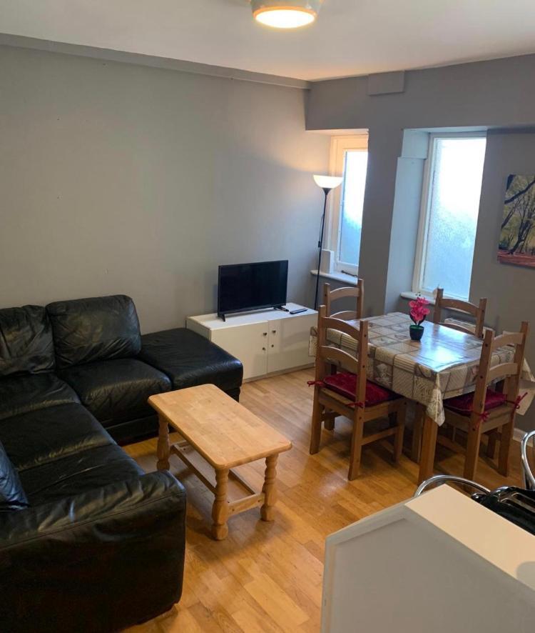 Cheap Budget Accommodation Galway Exterior photo