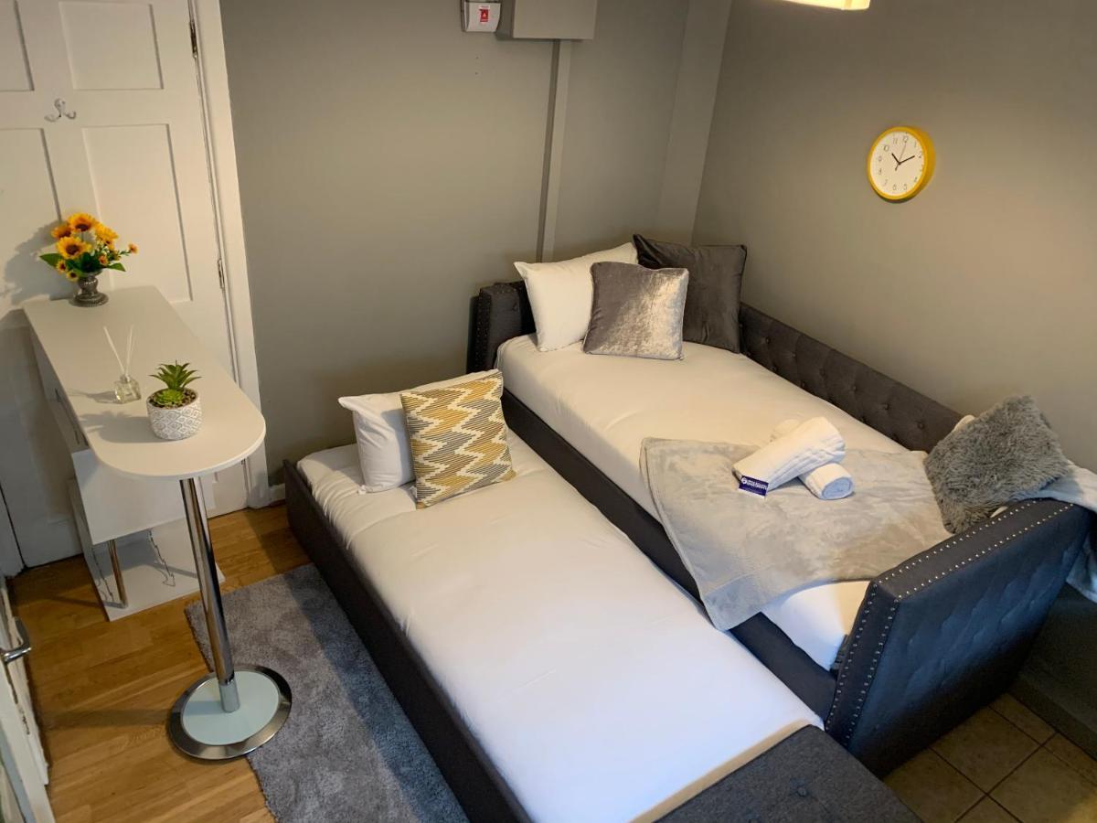 Cheap Budget Accommodation Galway Exterior photo