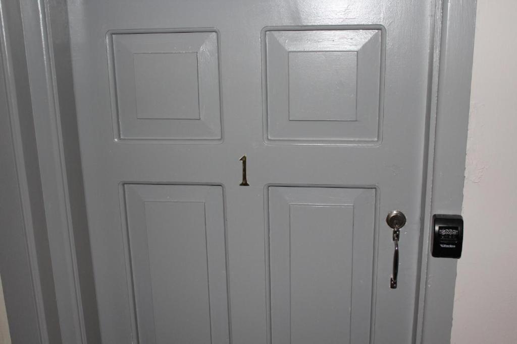 Cheap Budget Accommodation Galway Exterior photo